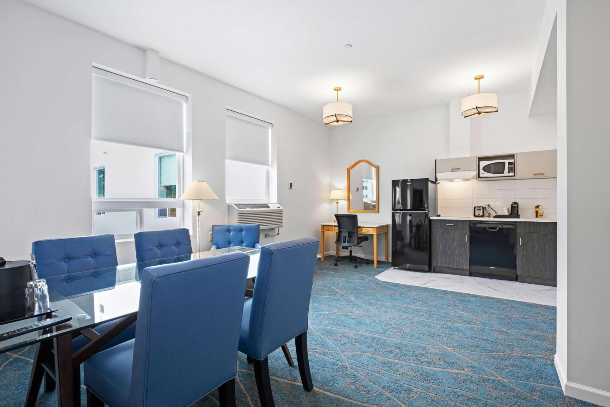 Crown Columbia Hotel; BW Premier Collection Trail Екстериор снимка