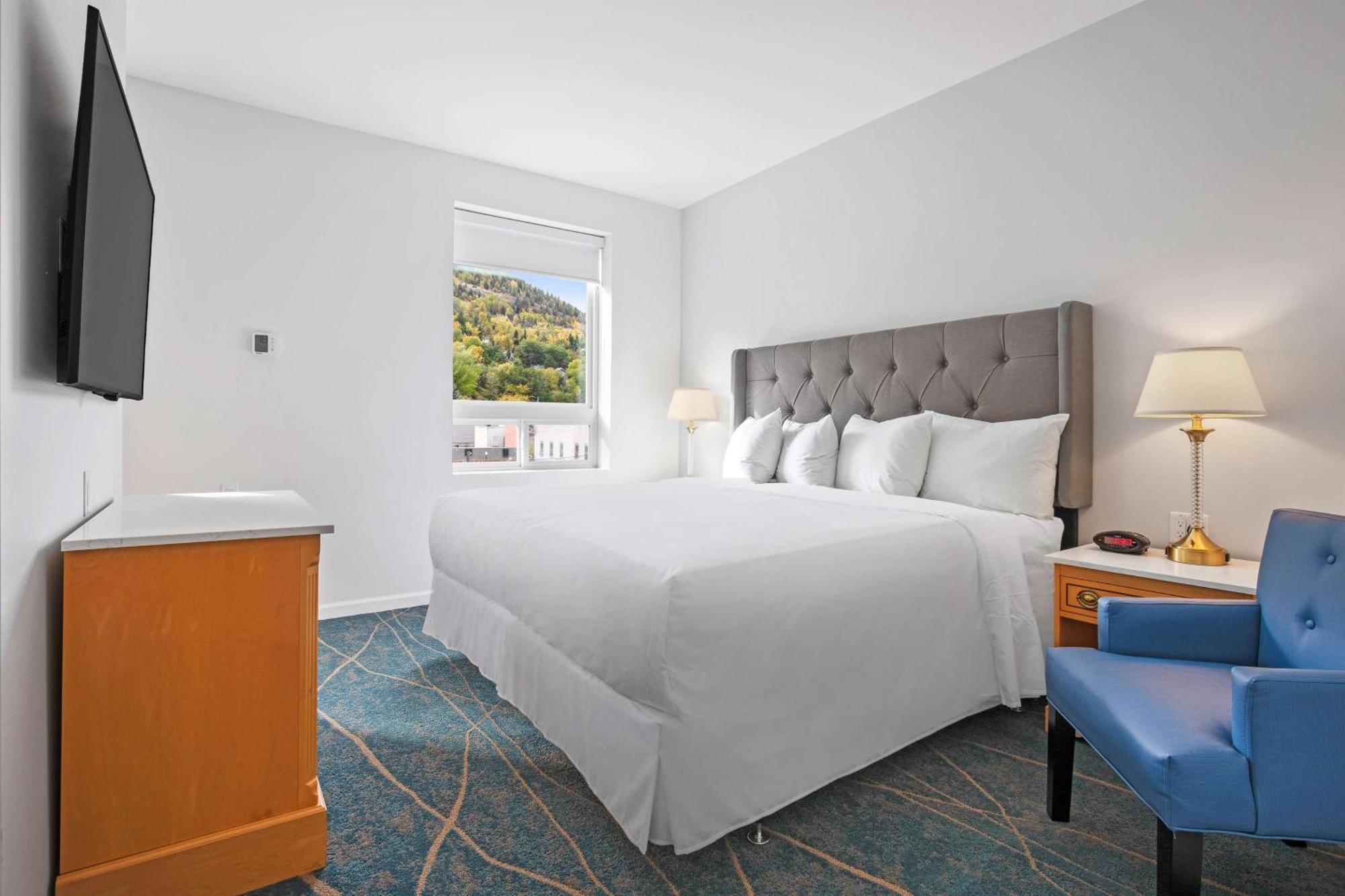 Crown Columbia Hotel; BW Premier Collection Trail Екстериор снимка