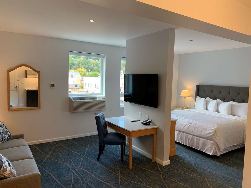 Crown Columbia Hotel; BW Premier Collection Trail Стая снимка