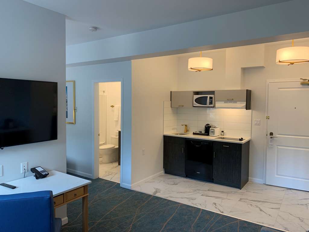 Crown Columbia Hotel; BW Premier Collection Trail Стая снимка